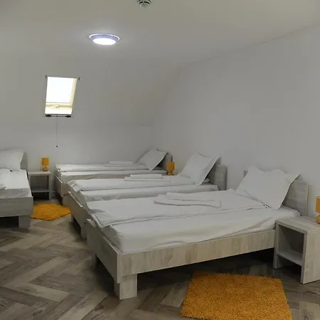 Sobe_mis Hostel